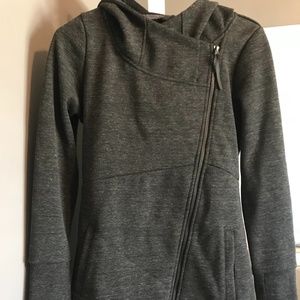Hooded sweatshirt jacket